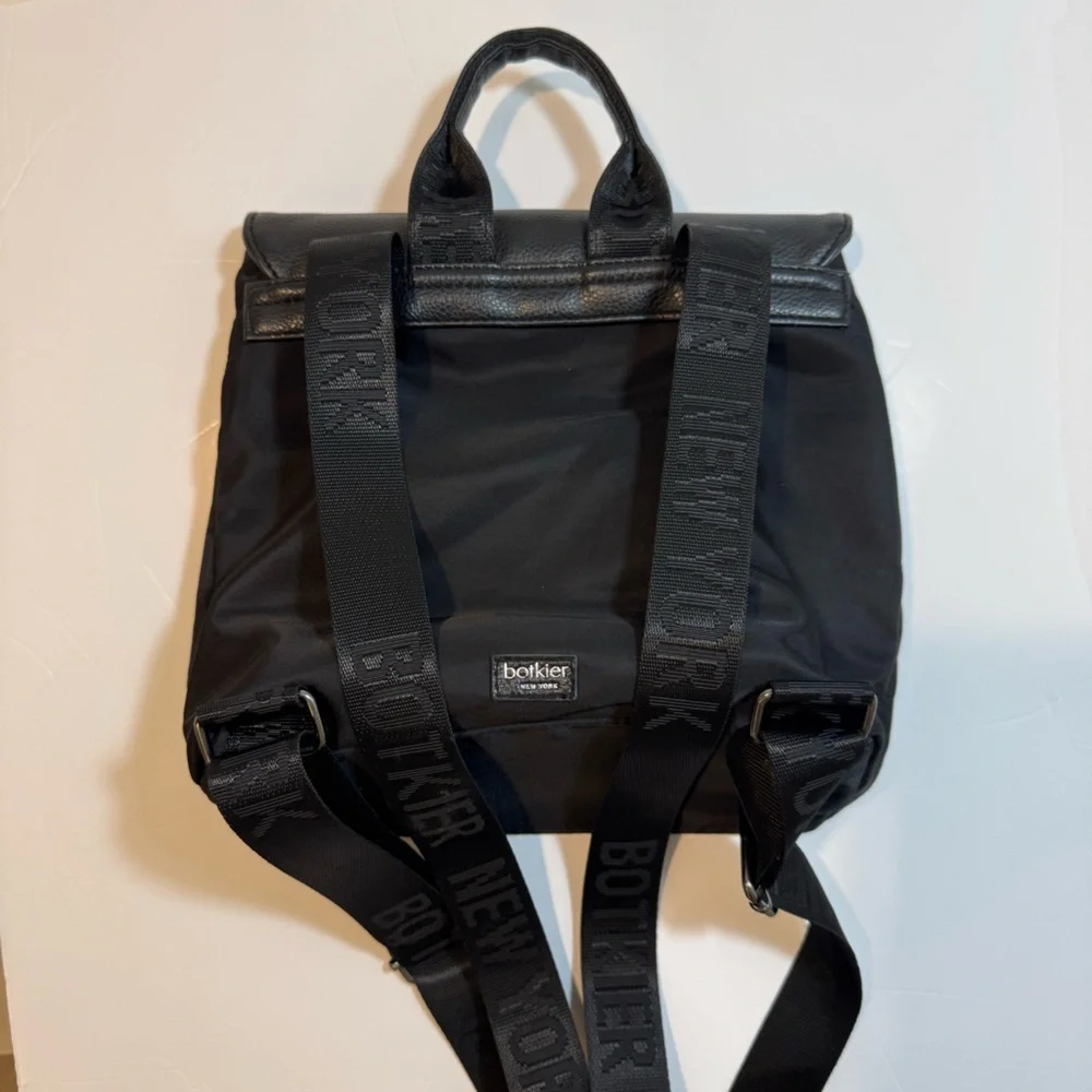 Botkier New York Black Backpack – Nylon & Faux Leather Travel Style